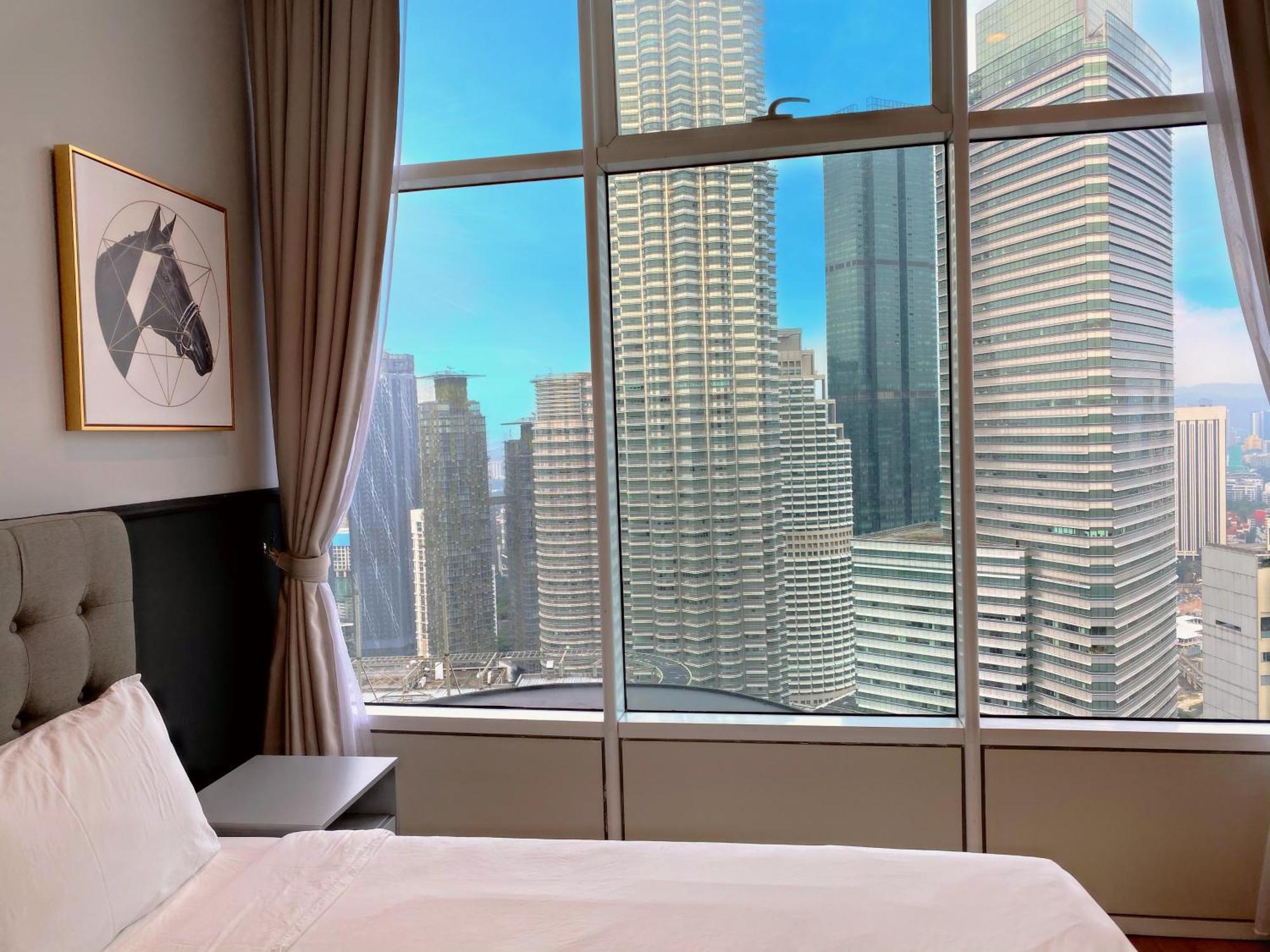 Sky Suites Klcc By Home Stay Куала-Лумпур Екстер'єр фото